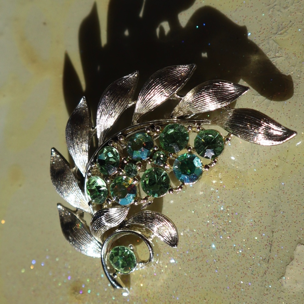 Green aurora borealis silver Brooch